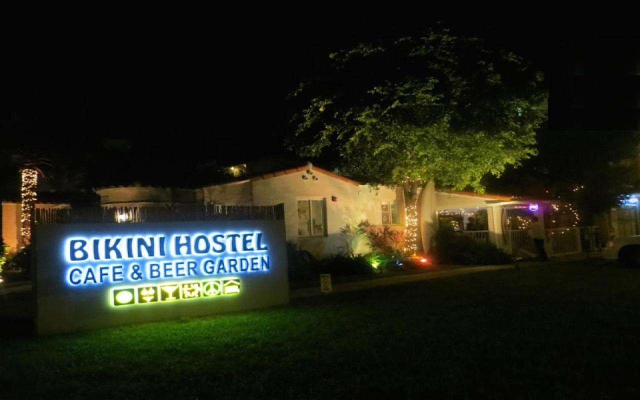 BIKINI HOSTEL, CAFE & BEER GARDEN