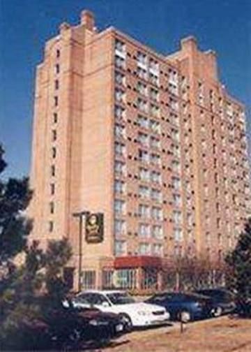FOUR POINTS BY SHERATON TORONTO AIRPORT EAST