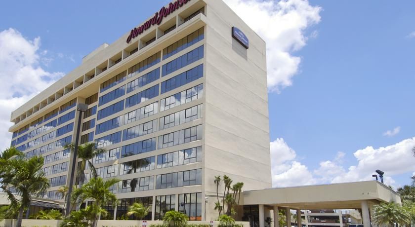 HOLIDAY INN MIAMI WEST - AIRPORT AREA