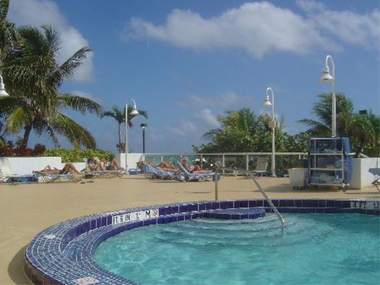 BEST WESTERN OCEANFRONT RESORT