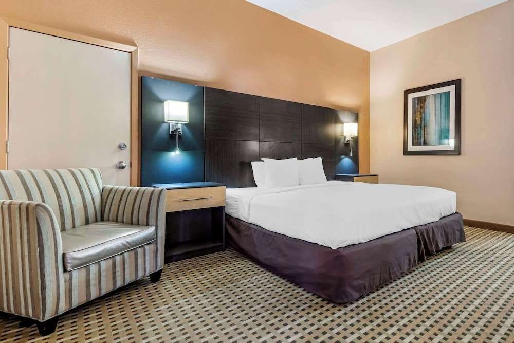 QUALITY INN