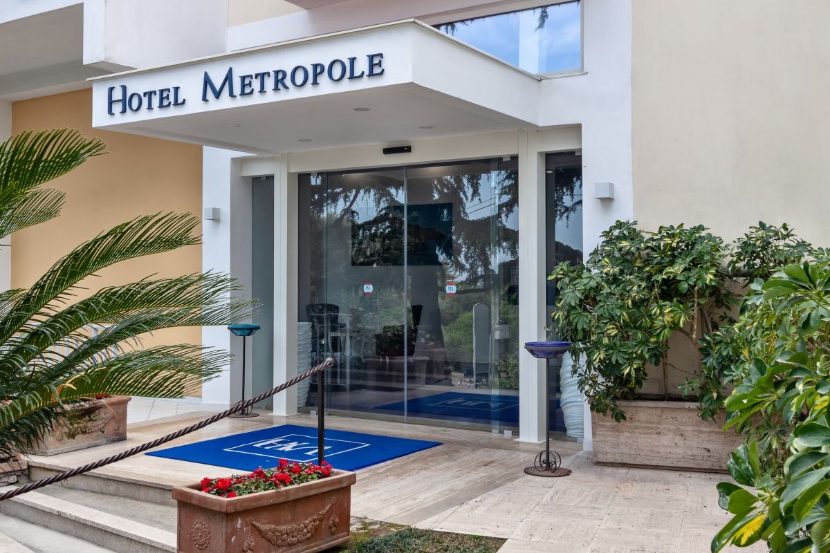 Metropole