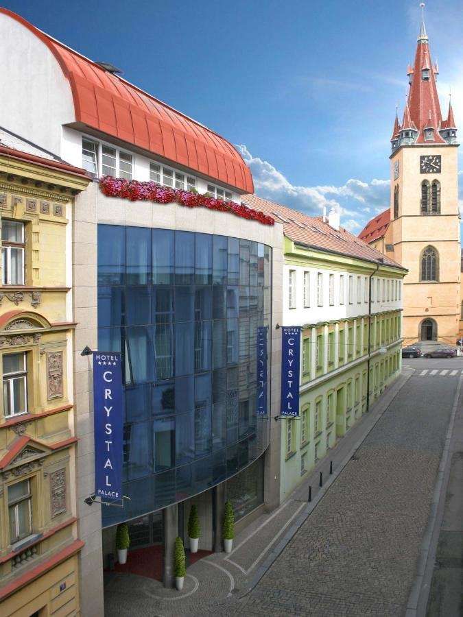 EA HOTEL CRYSTAL PALACE