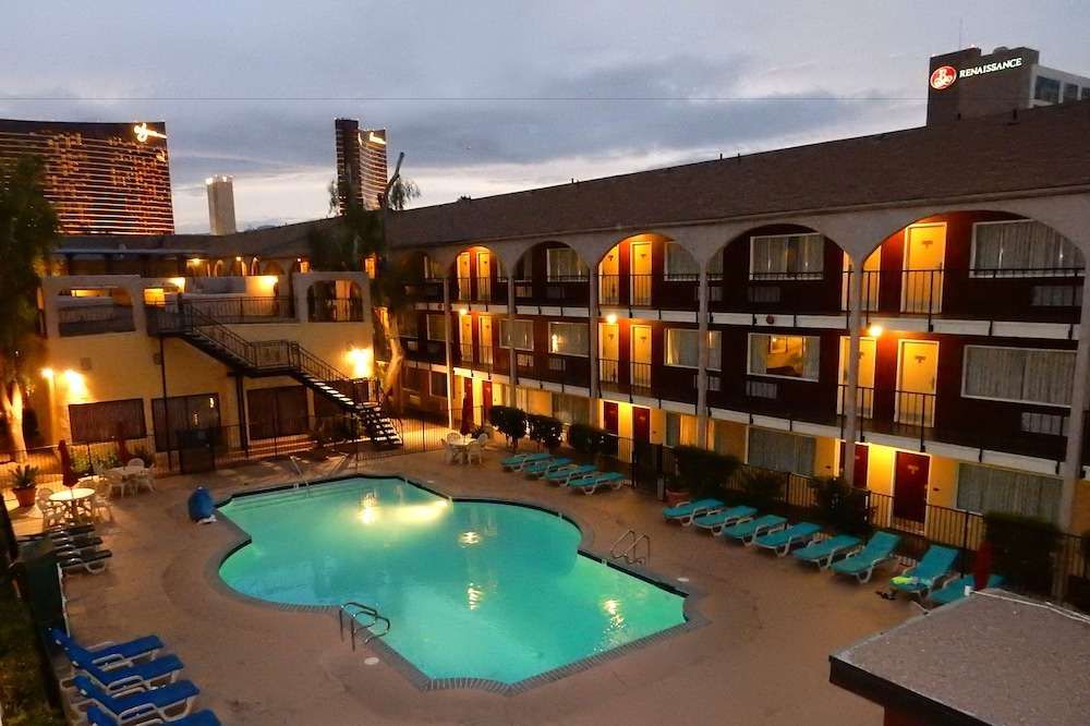 MARDI GRAS HOTEL & CASINO