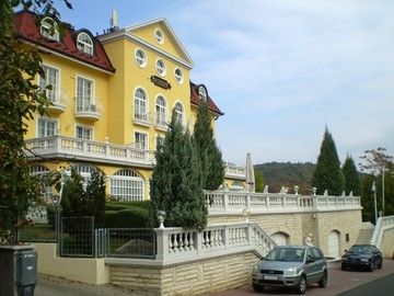 VILLA KORDA HOTEL