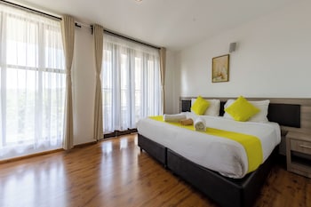 MOUNI RESIDENCES
