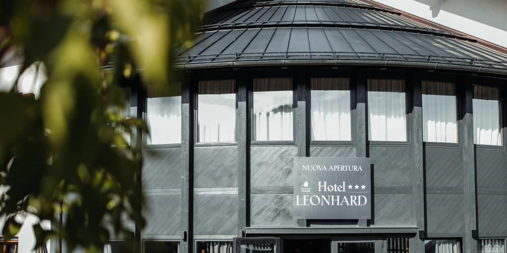Leonhard