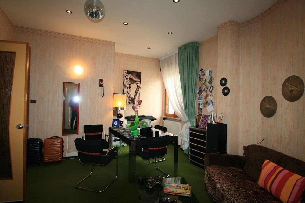 B&B FRONTEPISTA