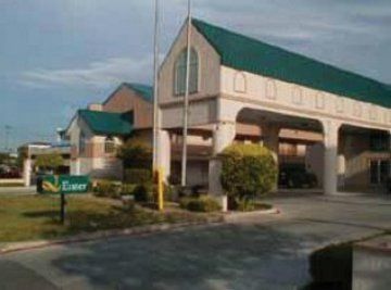 QUALITY INN & SUITS AMARILLO (.)