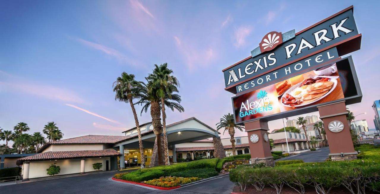 ALEXIS PARK RESORT