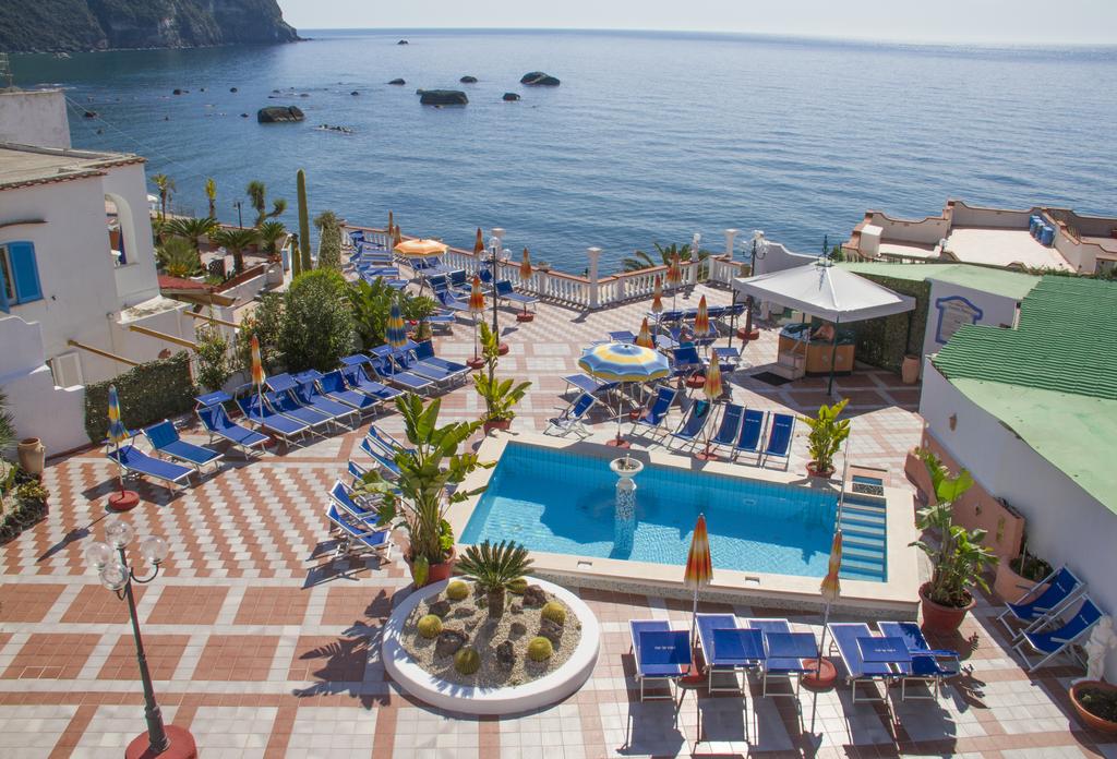 HOTEL RIVA DEL SOLE