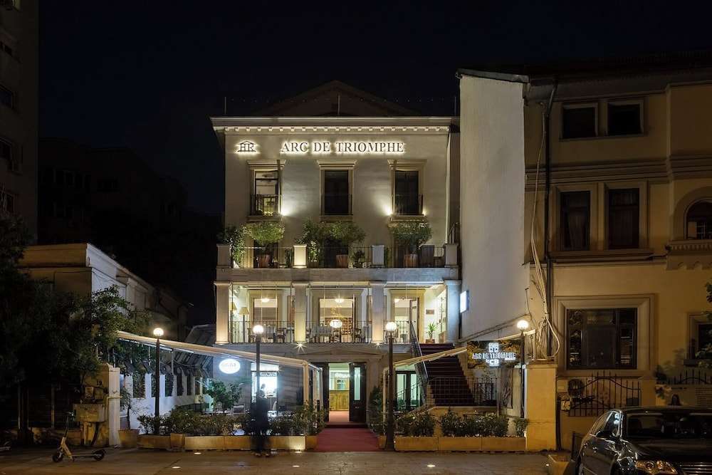 RESIDENCE ARC DE TRIOMPHE BUSINESS & WELLNESS