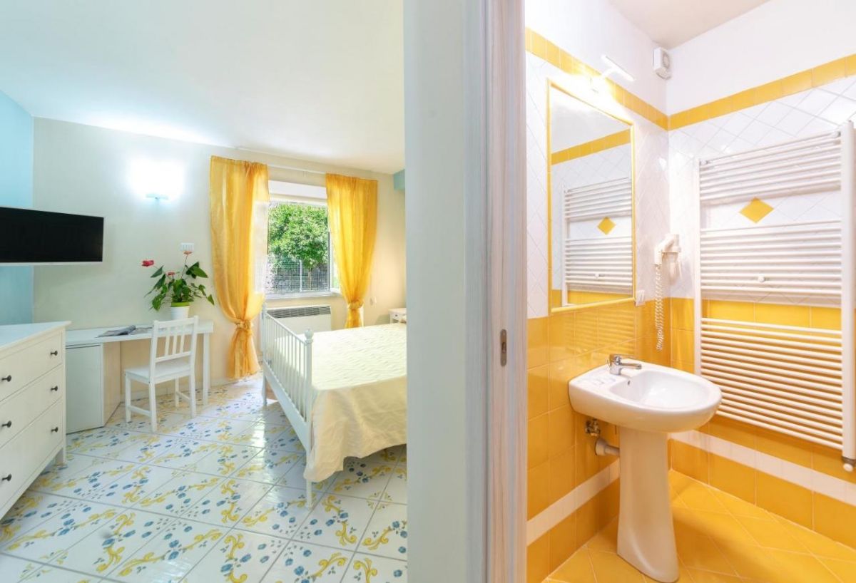 HOTEL IL NESPOLO