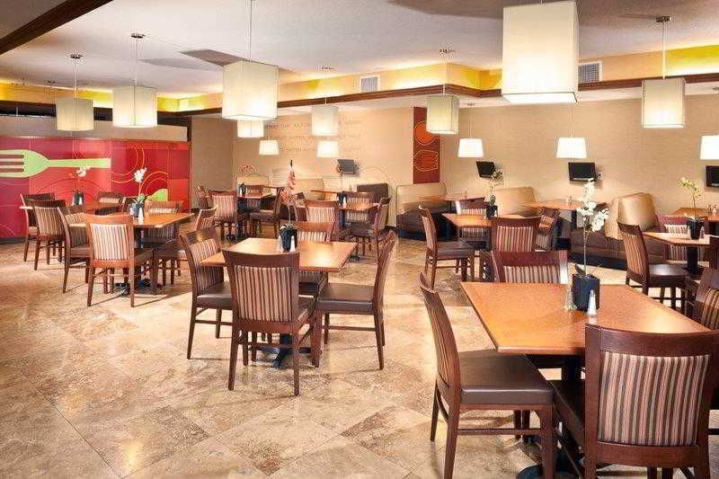 BEST WESTERN PLUS HENDERSON