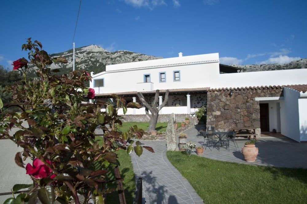TURISMO RURALE BELVEDERE PRADONOS
