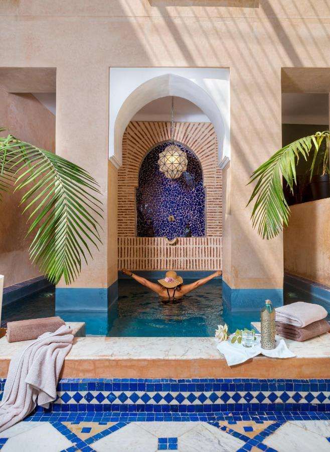 RIAD INES HOME