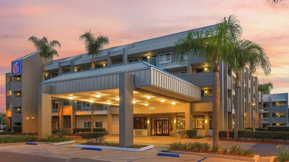MOTEL 6 ANAHEIM MAINGATE