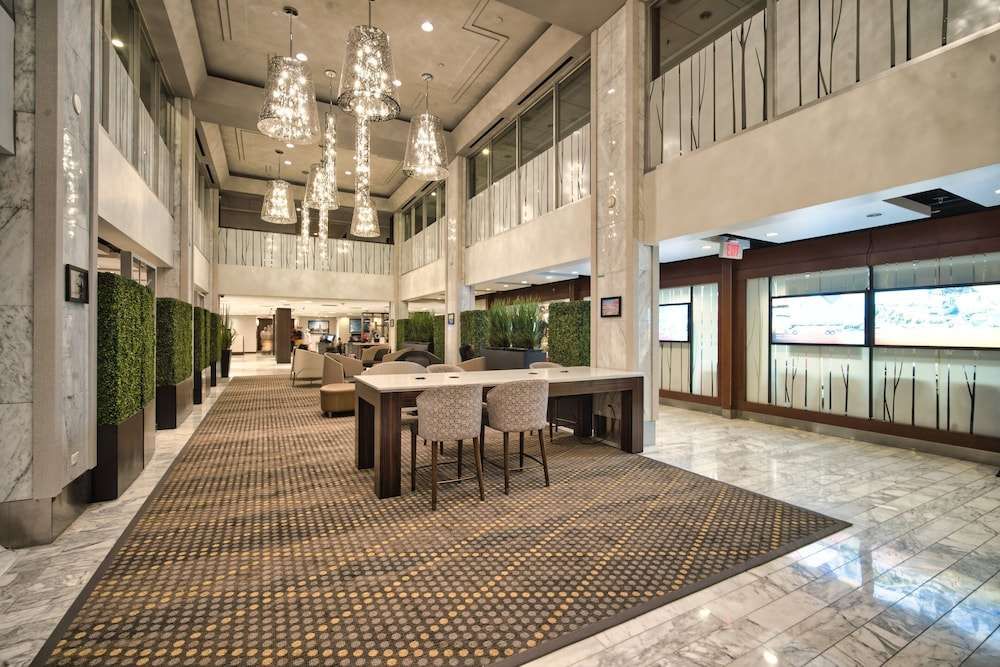 HOLIDAY INN TORONTO DOWNTOWN CENTRE