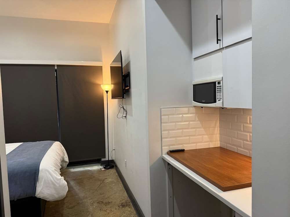 TRIBECA HOTEL FIDI