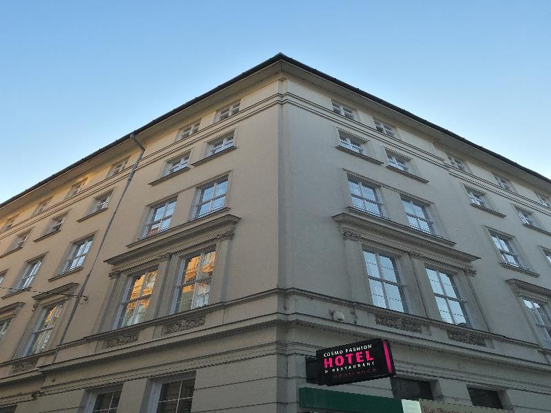 COSMO CITY HOTEL