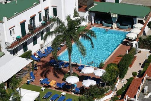 HOTEL LORD BYRON