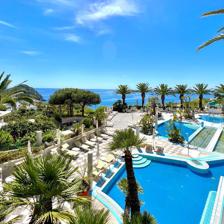 BORGO ROMANTICA RESORT & SPA