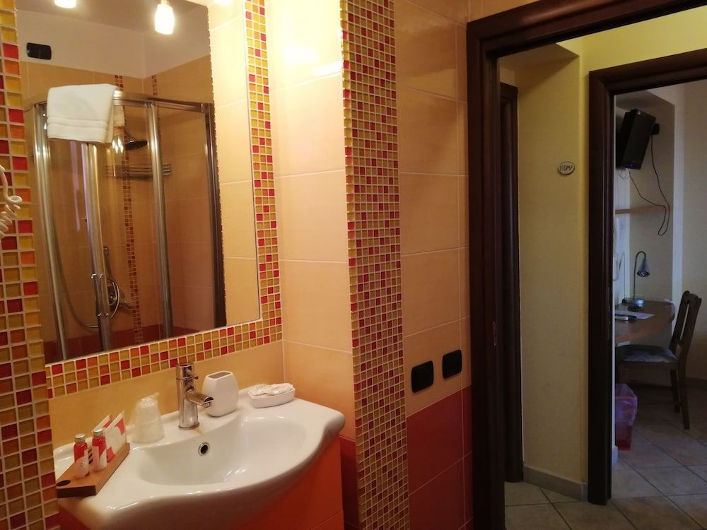 ALBERGO DELLA CORTE
