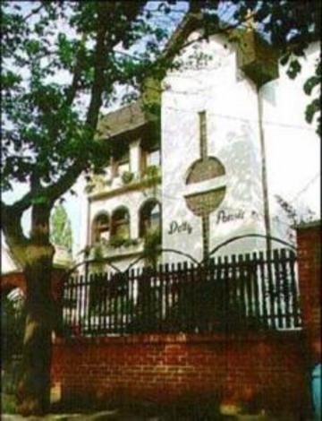HOTEL DETTY PANZIÓ