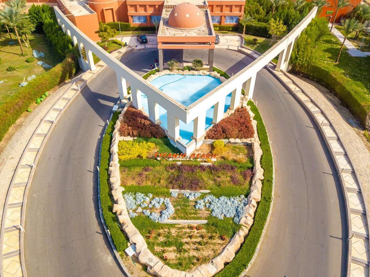 TITANIC BEACH SPA &amp; AQUA PARK