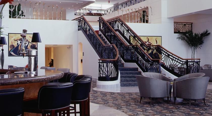 PULLMAN MIAMI AIRPORT