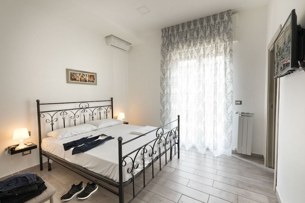 OPERA HOME PRINCIPE UMBERTO
