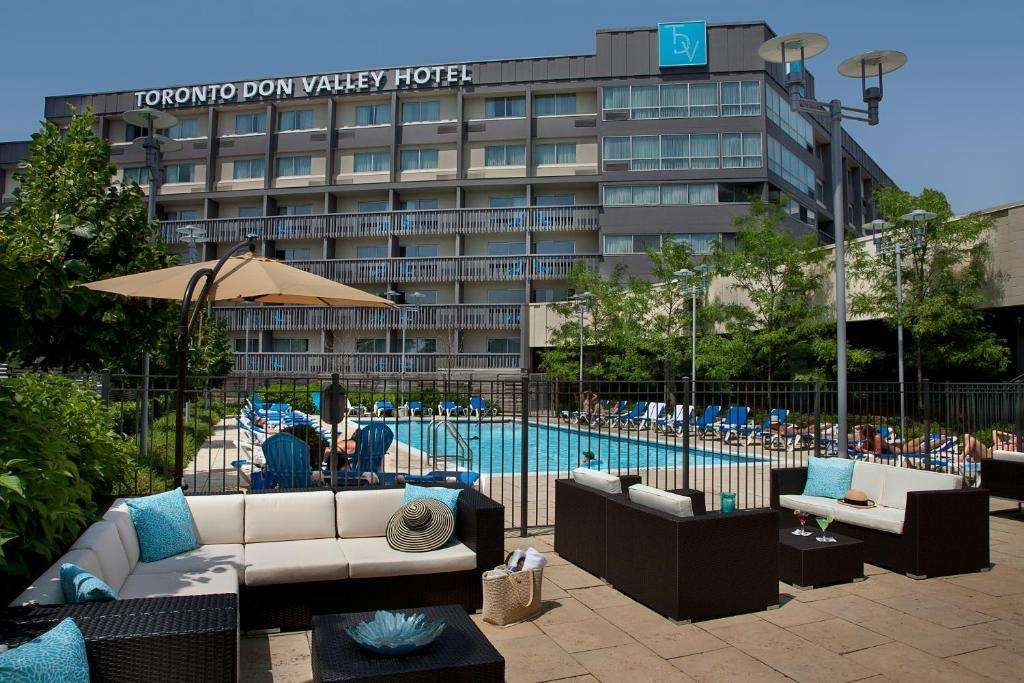 TORONTO DON VALLEY HOTEL & SUITES