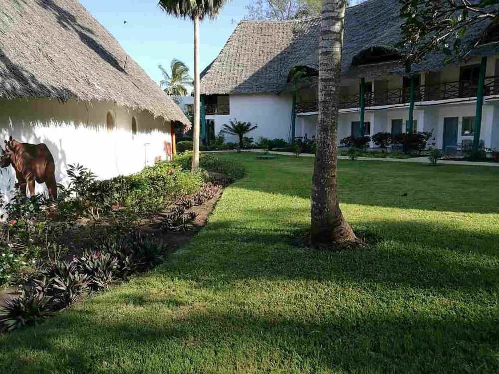 KIWENGWA BEACH RESORT