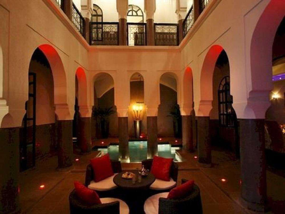 RIAD CARLLIAN