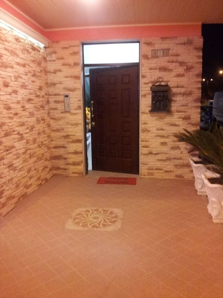 B&B LA PERLA ROSA