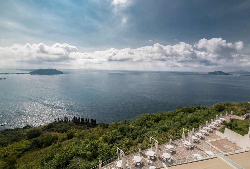 GRAND HOTEL SERAPIDE