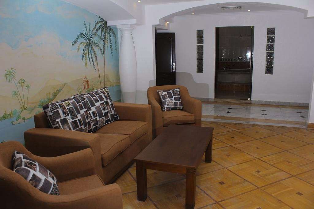 GALAXY ROYAL SUITES