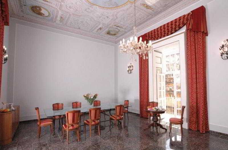 LE STANZE DEL VICERE'