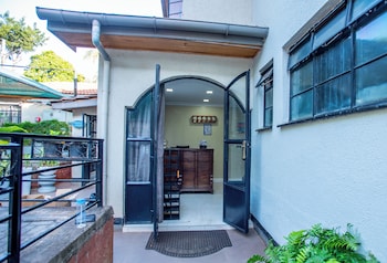 COZY STEAD