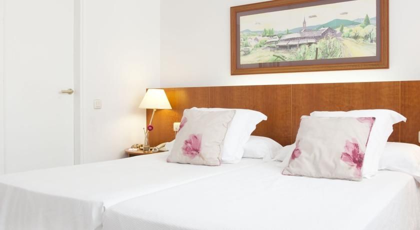 APARTHOTEL ATENEA BARCELONA
