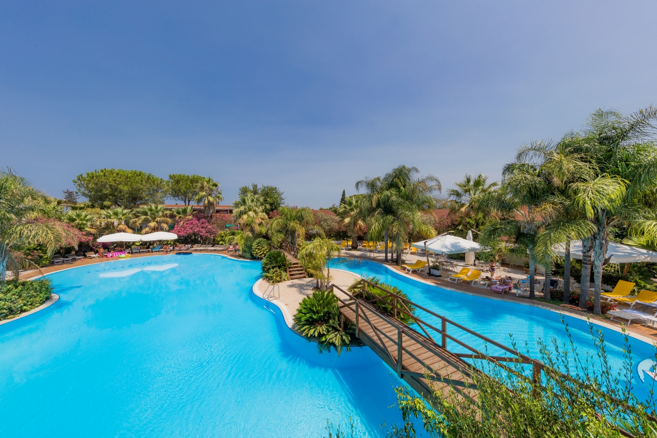 OLEANDRI FAMILY RESORT